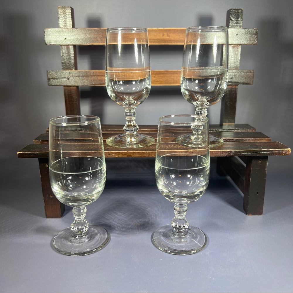 Set Of 4 Vintage Stemmed Shot Glasses White Line Cordial Sipping Great Gift
